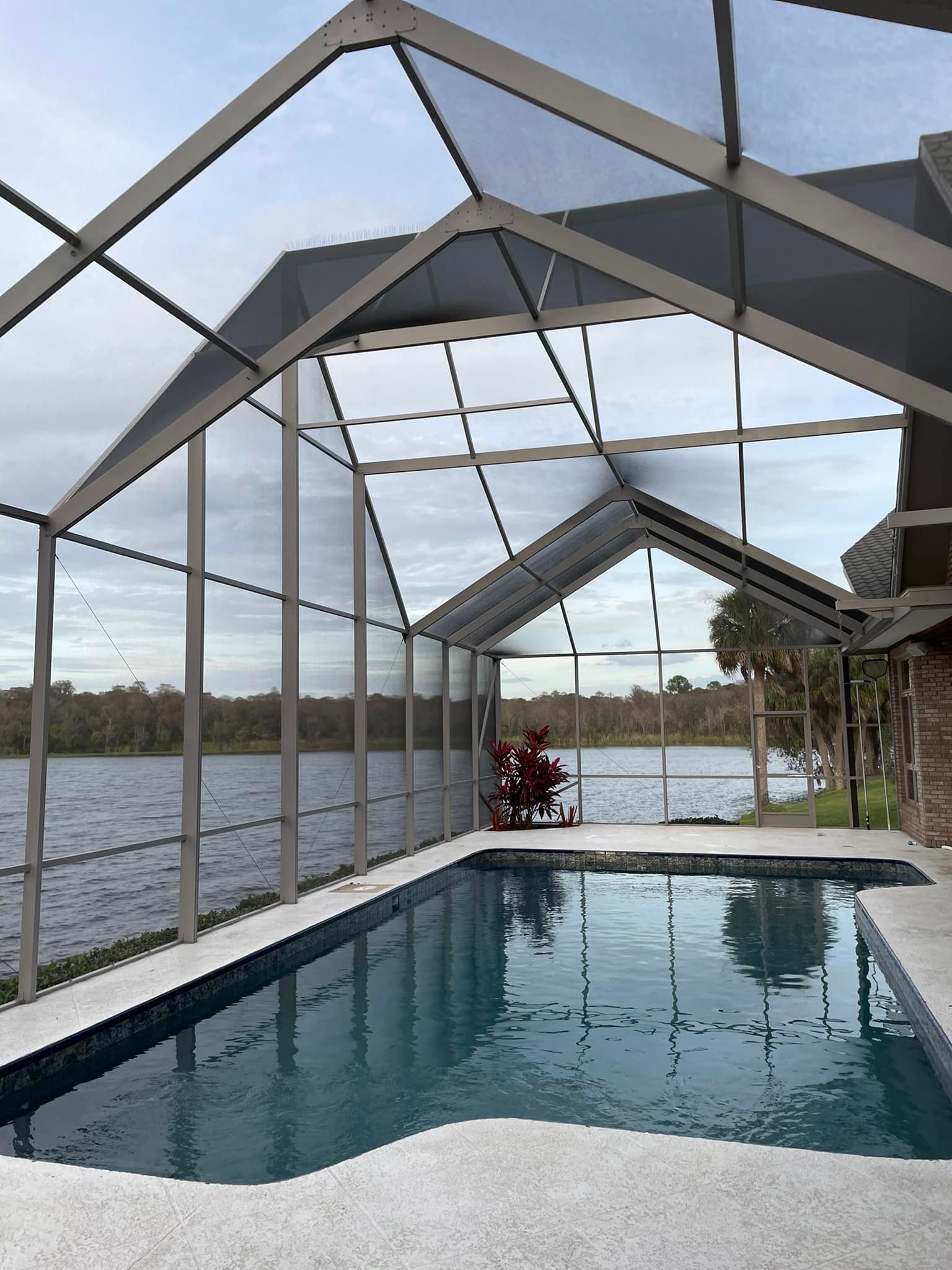 The 7 Most Expensive Pool Cage Mistakes Florida Homeowners Make — Screening DunRite