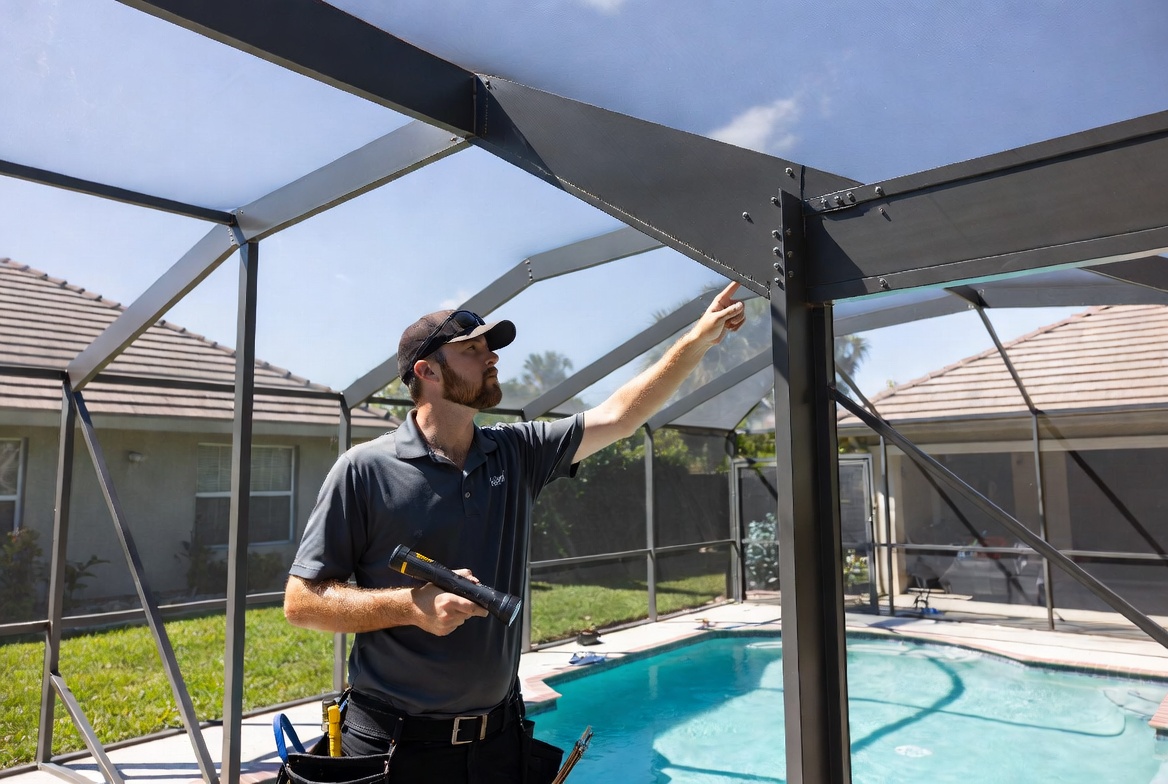 Why Home Inspectors Pay Attention to Pool Cages (Even Though Most Homeowners Don't) — Screening DunRite