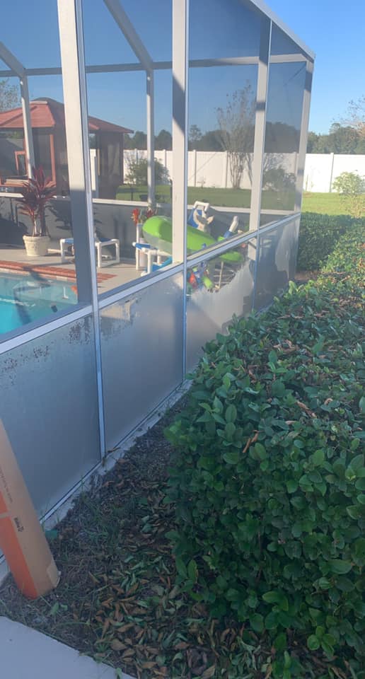 Florida glass privacy screen before